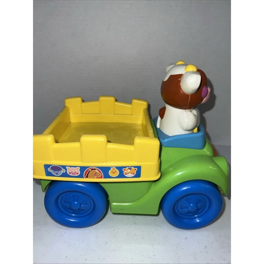Vintage Fisher Price Press & Go Farm Truck Animals Cow Driving Tested Works